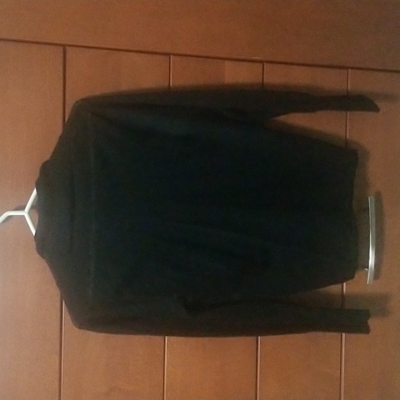 Josef Top Black Size Large - Picture 4 of 6